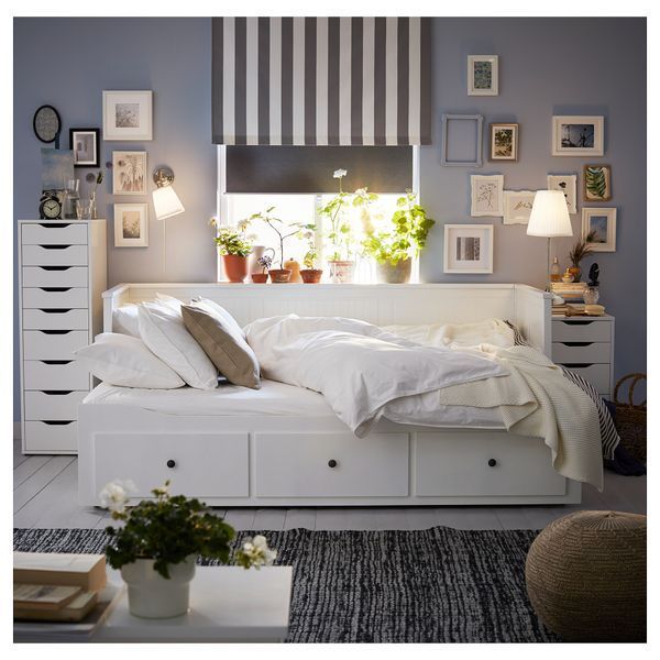 ИКЕА Кушетка с 3 ящиками HEMNES ХЕМНЭС, 095.215.00 Кушетка с 3 ящиками, 2 матраса, белый, &Aring;fj&auml;ll средней жесткости, 80x200 см 095.215.00 фото