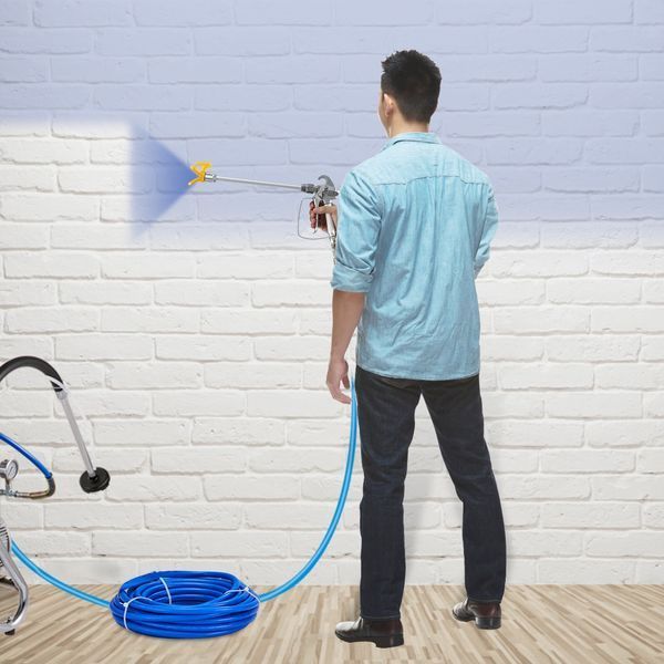 Комплект шланга для безвоздушного распылителя VEVOR, 15 метров, 3600 psi, высокопрочный волоконный шланг с удлинительным стержнем 20 см, включая наконечник 517 и защитный кожух наконечника, поворотный фитинг 1/4 дюйма для домов, зданий, патио или заборов. 12907-PQYCLS5030CMWMXP3V0 фото
