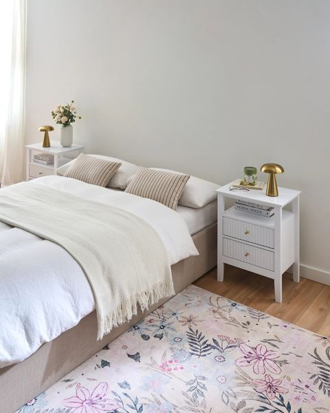 Комплект из 2 прикроватных тумбочек ASSISI белого цвета. 366327-732877 фото